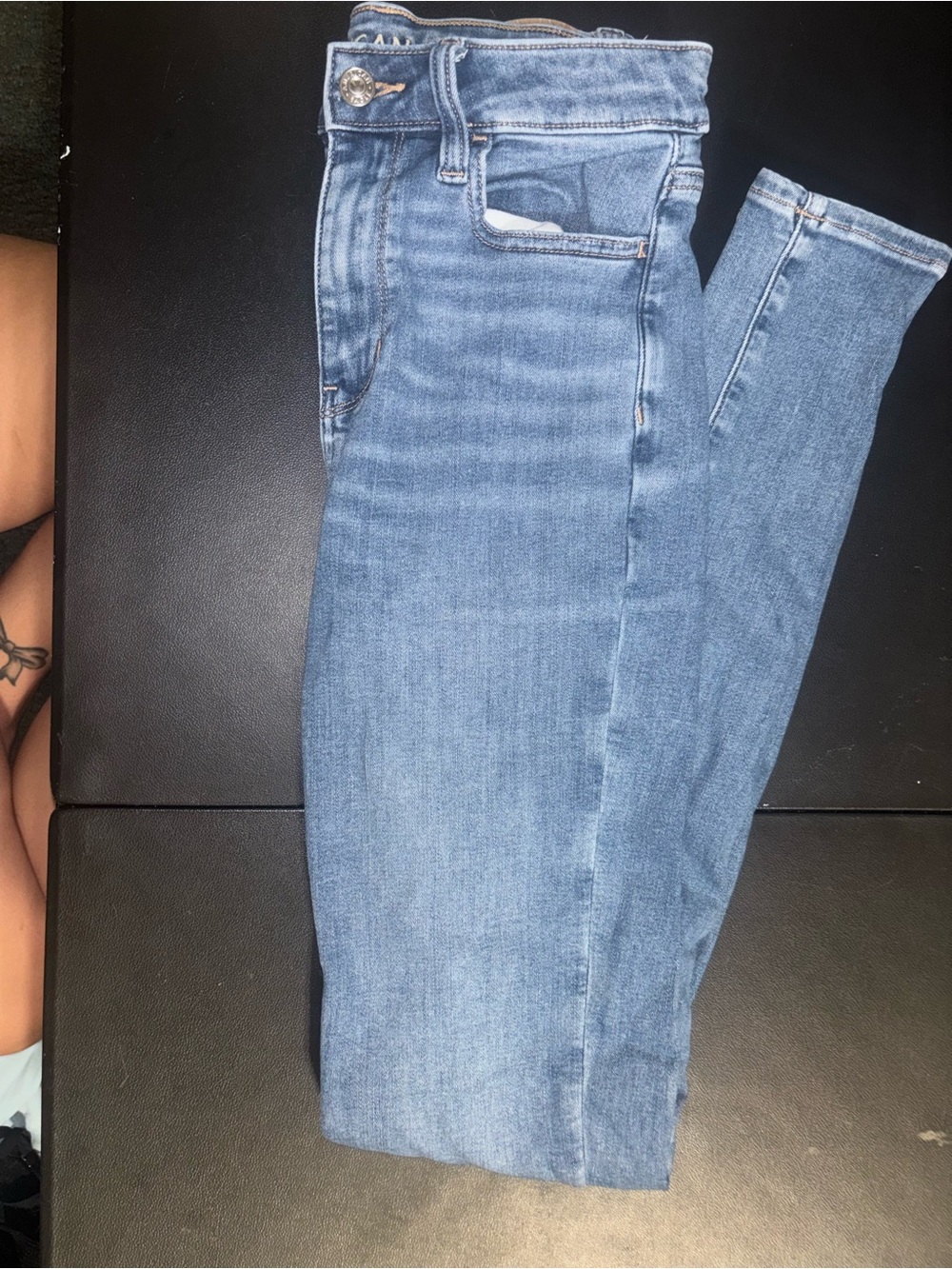 American Eagle Outfitters High-Rise Skinny Jeans in Medium Blue Wash